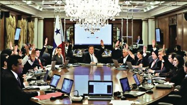 Gabinete aprueba proyecto de ley para papeleta adicional el próximo 5 de mayo