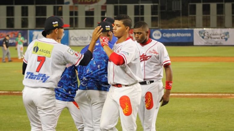Abraham Rodríguez es el JMV del béisbol juvenil