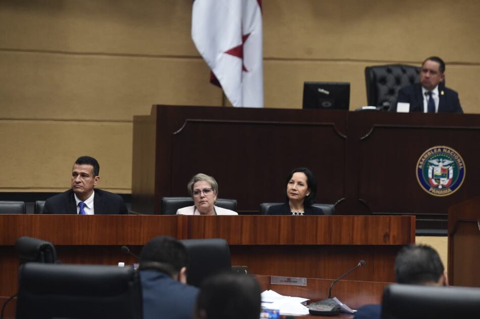 Designación de magistrados pasa filtro de la Comisión de Credenciales y llega al Pleno de la Asamblea