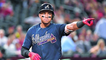 Un ‘nuevo’ Johan Camargo llama la atención de los Bravos