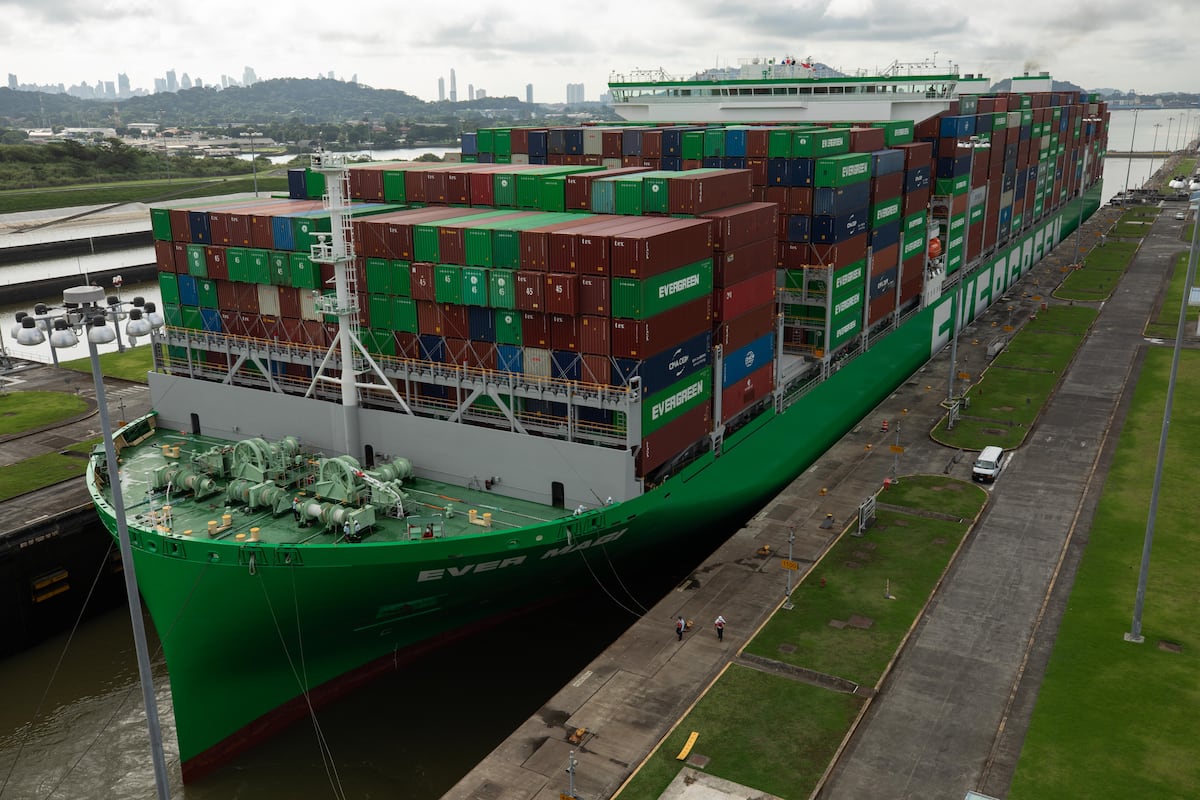 Canal de Panamá ajusta modelo de reservas de tránsitos de buques