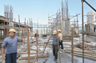 China intenta enfriar crisis inmobiliaria