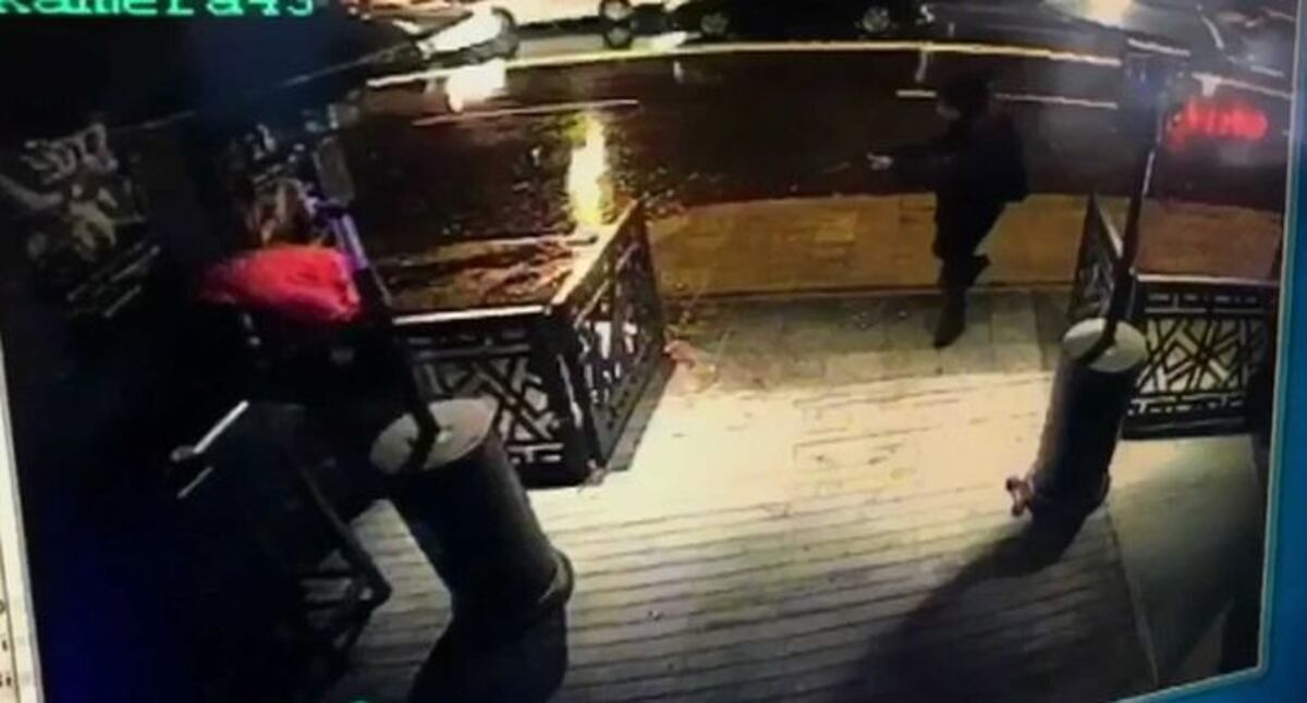Turquía busca al terrorista que mató a 39 personas en Año Nuevo