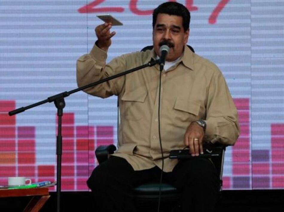 Nicolás Maduro aparece desafiante: 'En Venezuela hay plena vigencia de la Constitución'