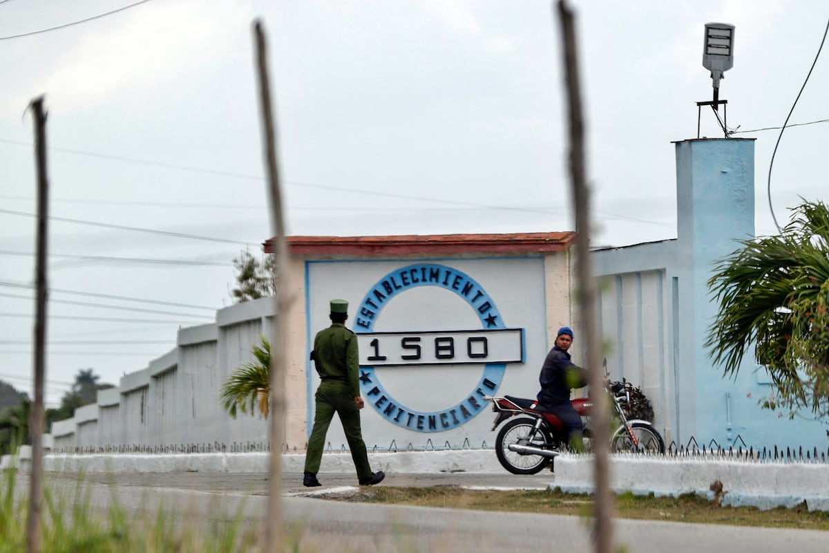 El Gobierno cubano inicia la excarcelación de más de 2,000 presos