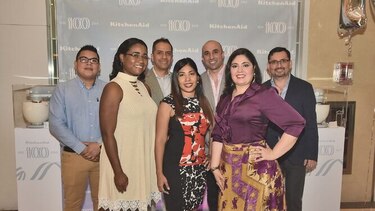 KitchenAid celebra 100 años y presenta la batidora Artisan, edición limitada