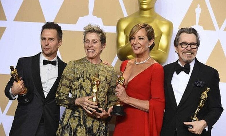 Guillermo del Toro triunfa en un 'Óscar tan latino'