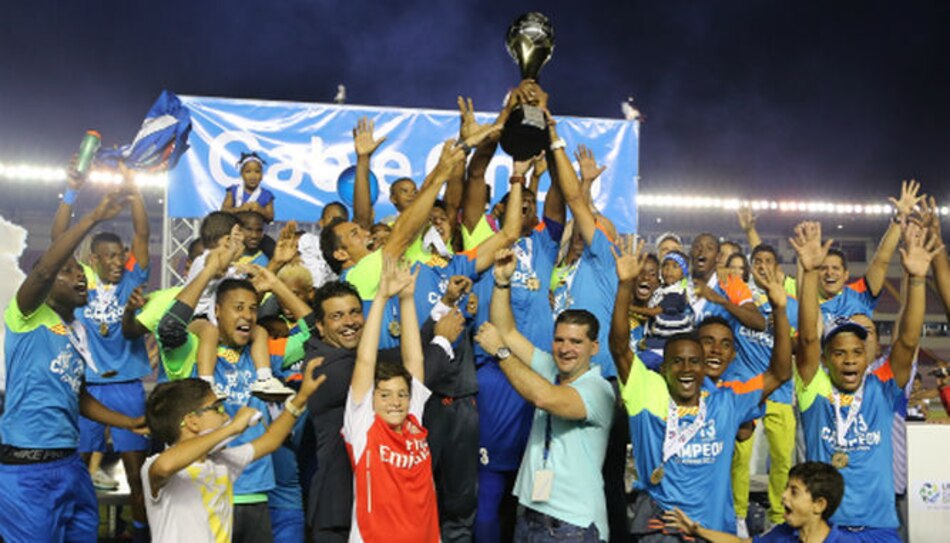 ¡Árabe Unido: Campeón!