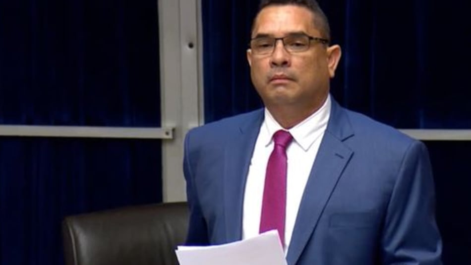 El diputado Roberto Ayala es denunciado por introducir el 'camarón' que derogó la concesión de PSA