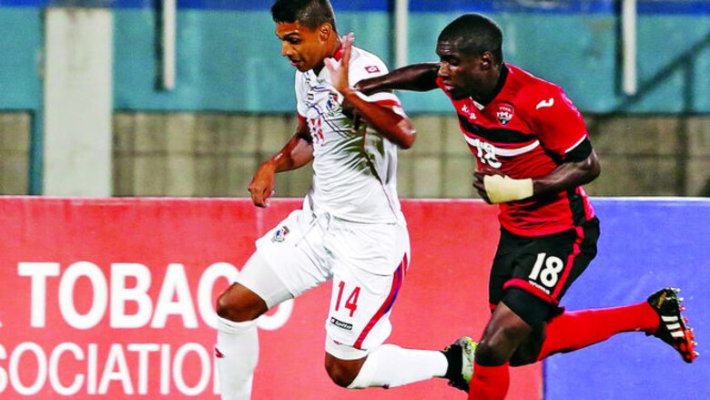 Panamá gana por la mínima con gol de Román Torres