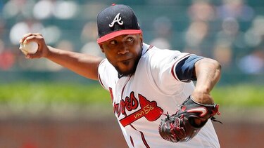 El colombiano Julio Teherán doblega a Piratas en triunfo de Bravos