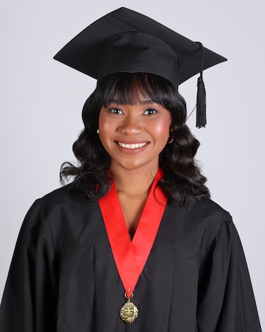 La Universidad de Panamá presenta a los graduados de su Facultad de Derecho y Ciencias Políticas