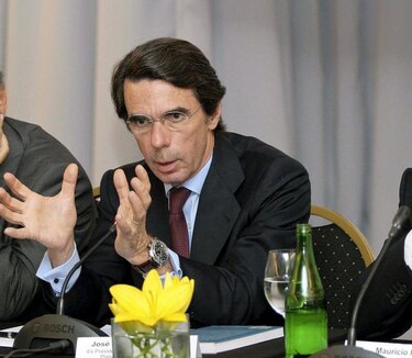Aznar se queja de que PP no cuente con él en la campaña europea