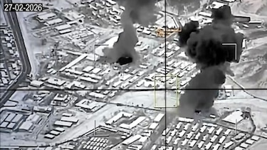 5 claves para entender la ‘guerra abierta’ entre Pakistán y Afganistán (y qué tiene que ver con ella el Talibán)