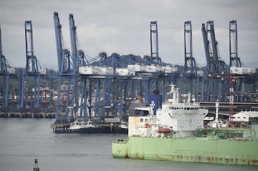 Movimiento de contenedores en los puertos acumula alza de 18.2% en primer semestre