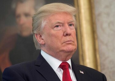 Donald Trump quiere terminar con lotería de visas de residencia