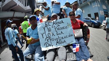 Funcionarios del Idaan levantan huelga tras firma de un acuerdo