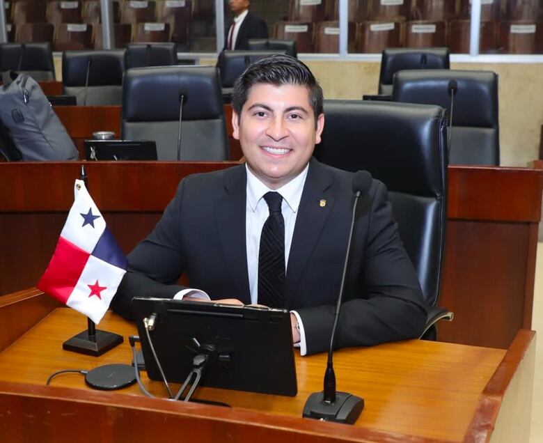 ‘Fuimos con una misión clara’: diputados de Vamos explican por qué se reunieron con Mulino