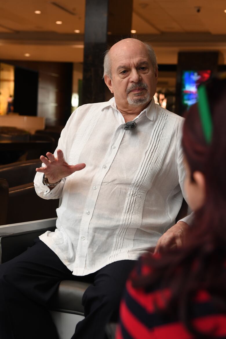 El Nobel que quiso ser presidente: la otra batalla de Vargas Llosa