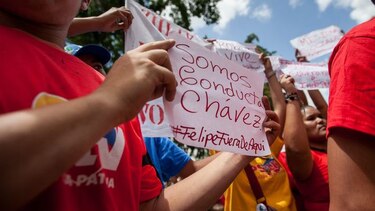 Nicolás Maduro repudia 'intervencionismo' tras llegada de Felipe González