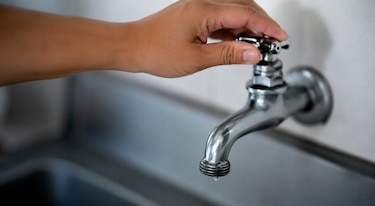 Menos de cuatro horas de agua al día: el calvario que viven varias comunidades