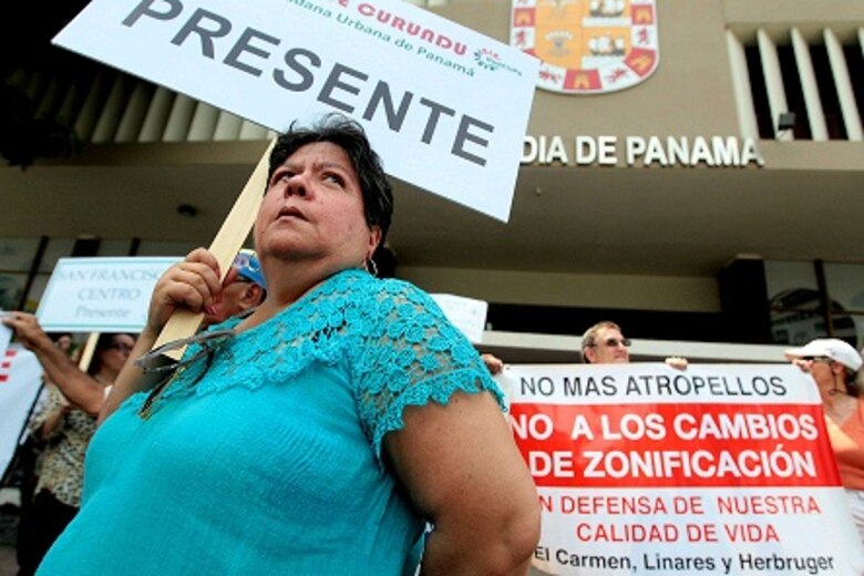 Protesta ciudadana ante el ‘caos urbano’ en el distrito capital