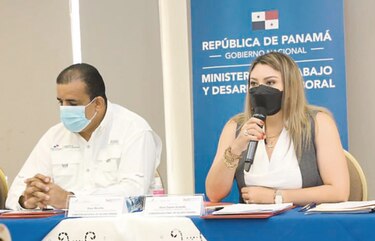 Compleja discusión del salario mínimo 