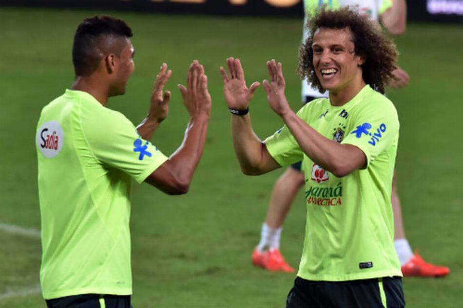 David Luiz valora la reacción de Brasil tras desastre en el Mundial