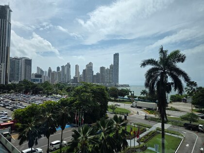 Panamá debe pasar de ser un ‘hub’ físico a un centro de comando digital para la cadena de suministro