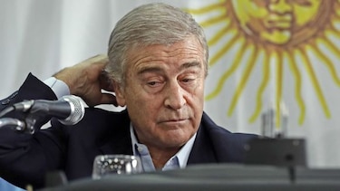 Argentina dice carecer de tecnología para rescatar submarino