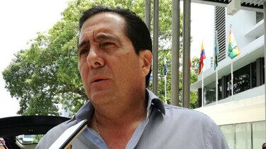Torrijos recomienda a Varela actuar con 'responsabilidad' y resolver pugna con diputados