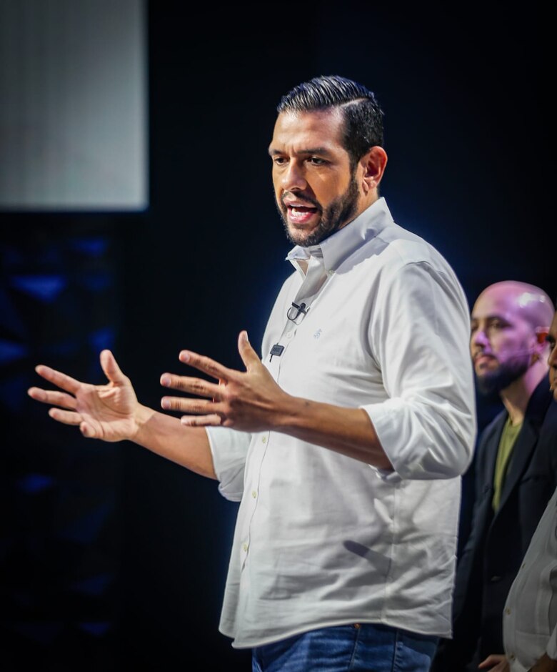 Transparencia y fiscalización: los temas centrales del último debate de candidatos a alcalde