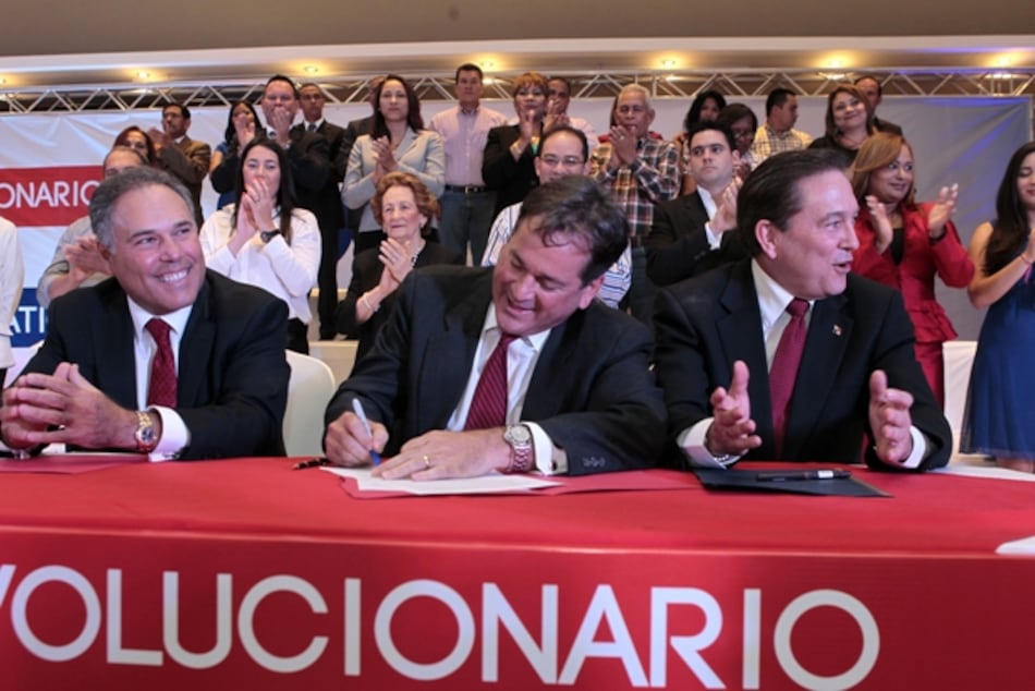 Lewis y Cortizo declinan; Juan Carlos Navarro logra consolidación