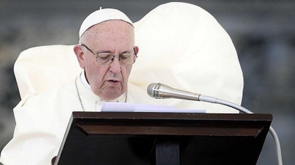 Vaticano: Papa Francisco está 'sereno' a pesar de las denuncias