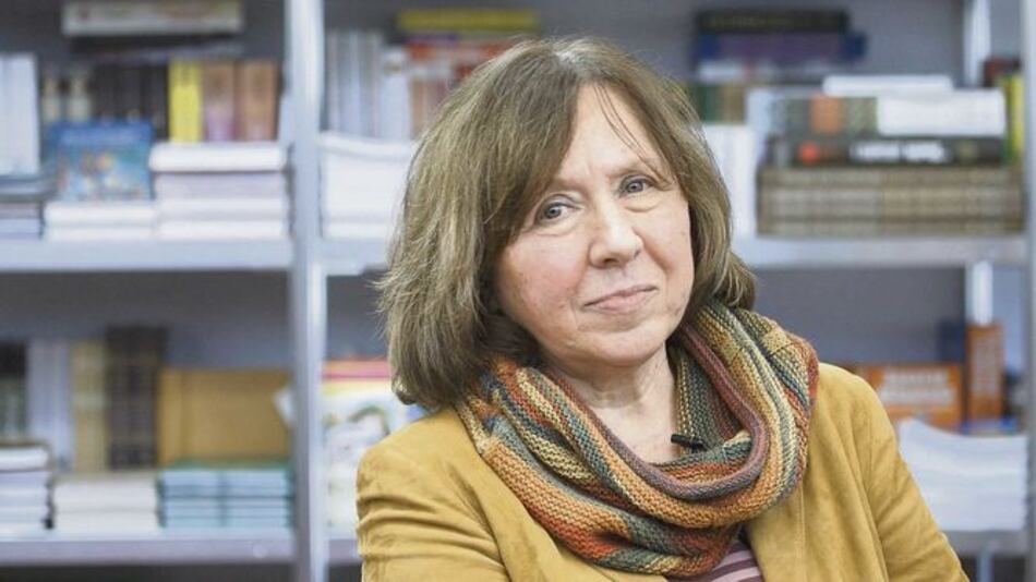 Svetlana Alexiévich, cuando el Nobel de Literatura premia al reportaje