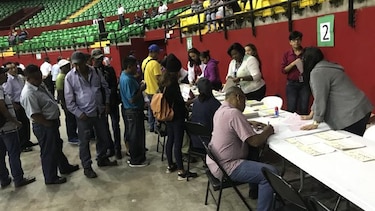 Comienza entrega de Cepadem en el gimnasio Roberto Durán