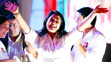 Fujimori sigue arriba en las encuestas