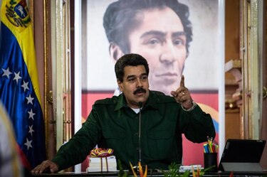 Maduro: 'Mal' si Obama no sabe de la guerra económica y 'muy mal' si lo sabe