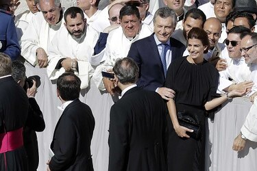 Papa Francisco proclama siete nuevos santos; dos son latinoamericanos