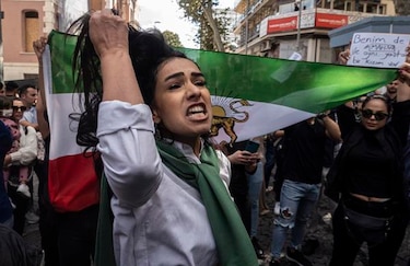 ONU Mujeres se une a las condenas por la muerte de la joven iraní Mahsa Amini