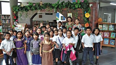 Para incentivar a los niños a leer en inglés en Boquete