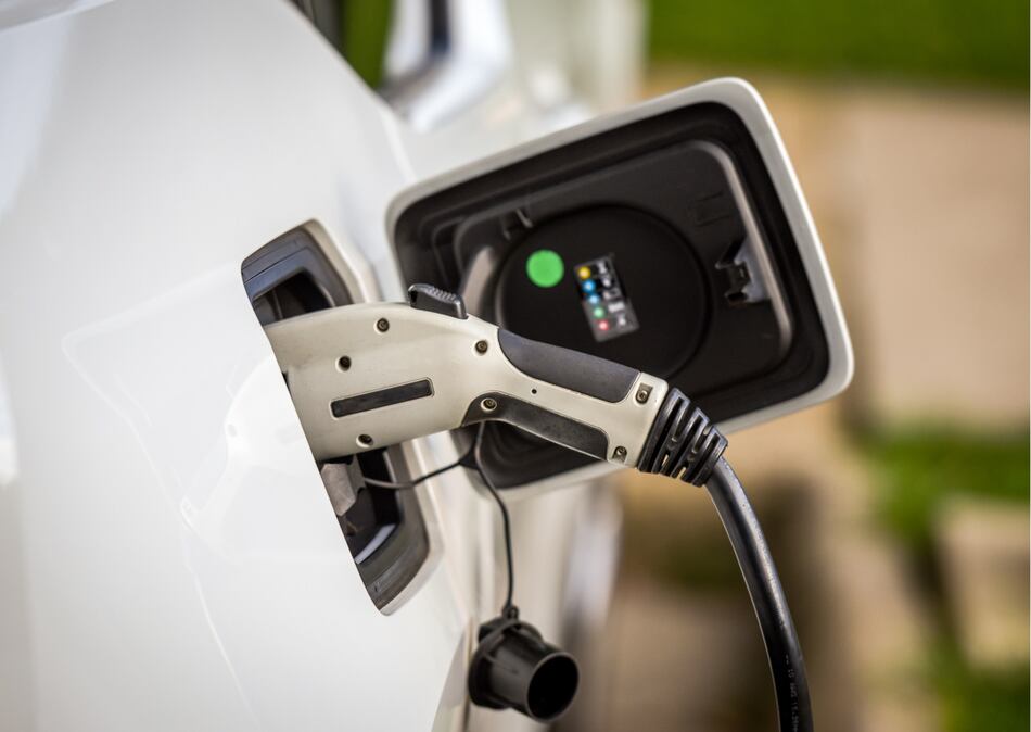 Clientes podrían ofrecer servicio para recargar vehículos eléctricos