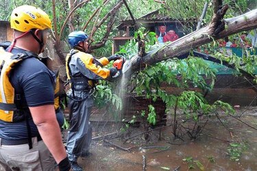Huracán Irma llega a costas de Puerto Rico