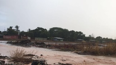 Fuertes lluvias provocan inundaciones en Aguadulce
