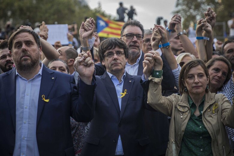 Decenas de miles de manifestantes exigen declarar independencia de Cataluña