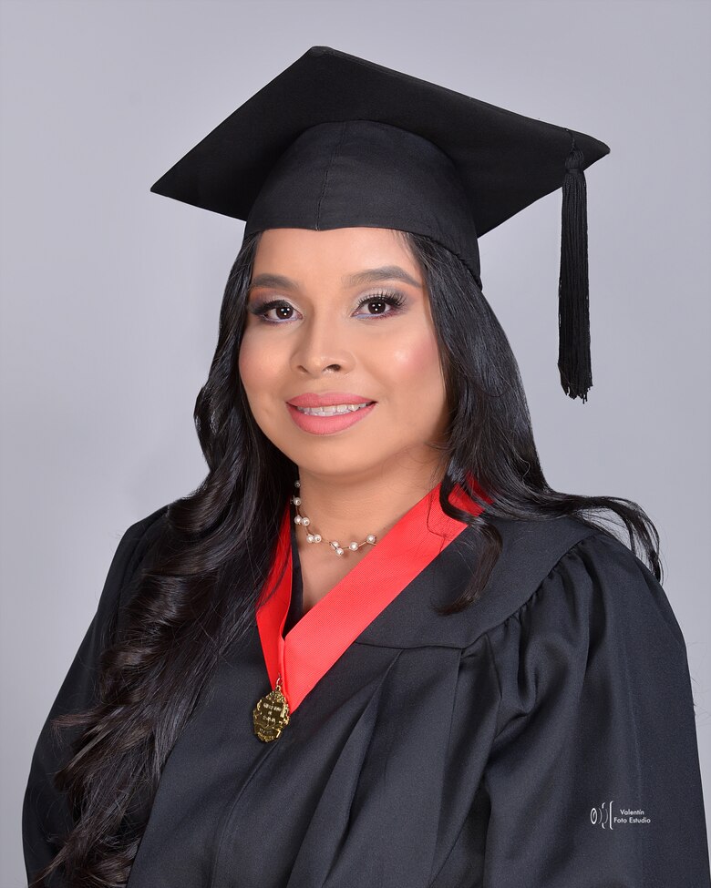 La Universidad de Panamá presenta a los graduados de su Facultad de Derecho y Ciencias Políticas