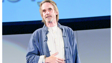 Irons sustituirá a Malkovich en una obra en Barcelona