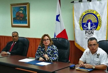 Desarticulan organización criminal y aprehenden a 11 personas, entre ellas 4 funcionarios