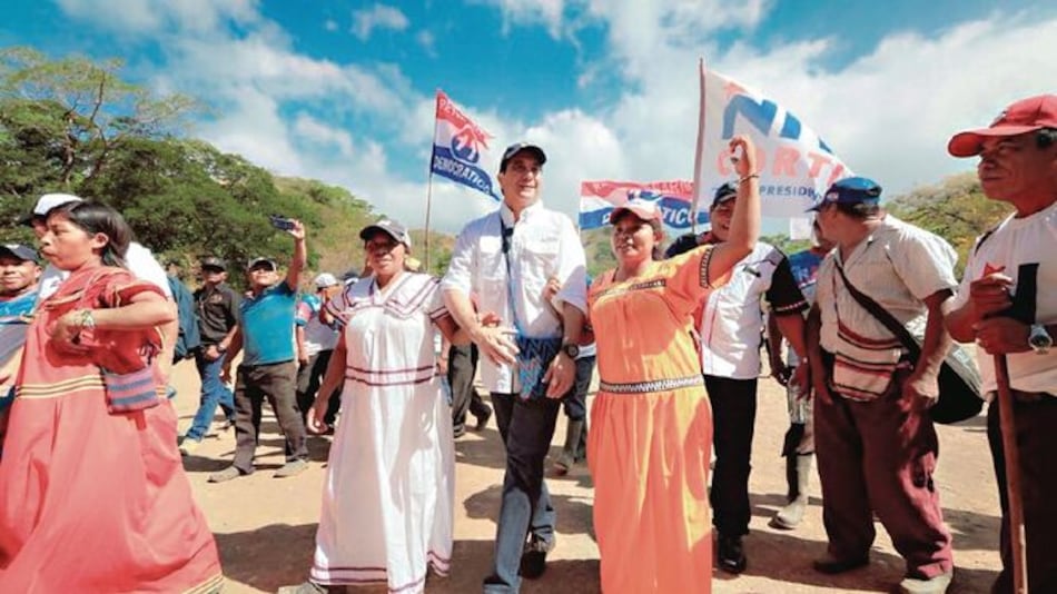 El PRD recurre a la figura de Omar Torrijos en la recta final