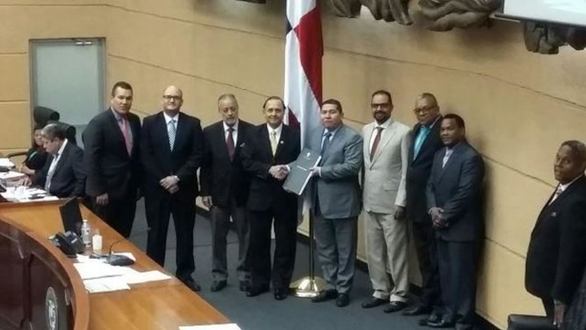 Diputados aprueban en tercer debate las reformas electorales